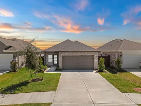 2906 Rockwood Drive