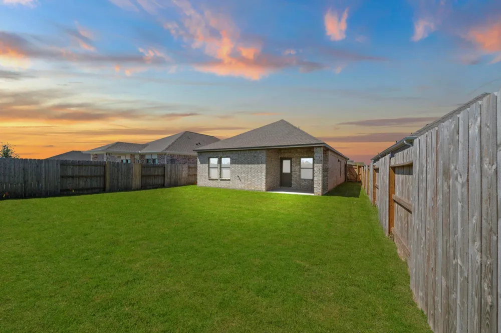 2906 Rockwood Drive Rosharon, TX 77583