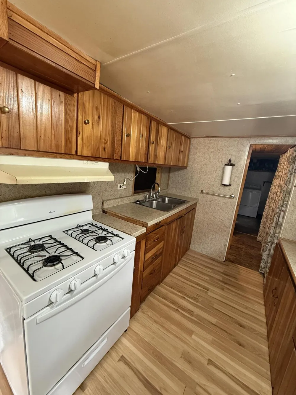 1383 W Palmer Avenue Baldwin, MI 49304