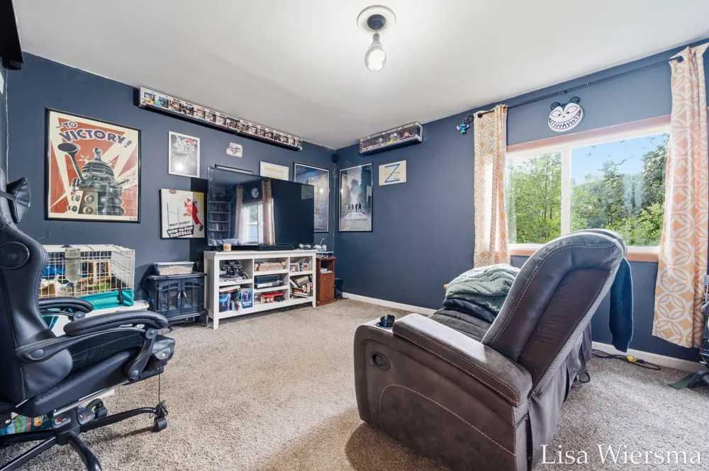 4393 E 8th Street White Cloud, MI 49349