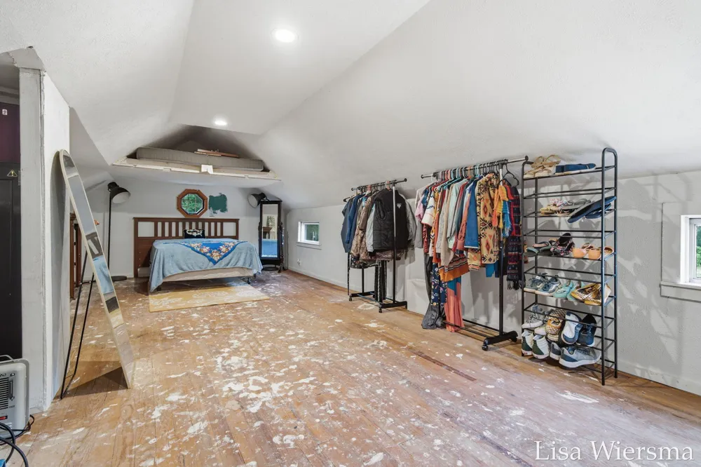 4393 E 8th Street White Cloud, MI 49349