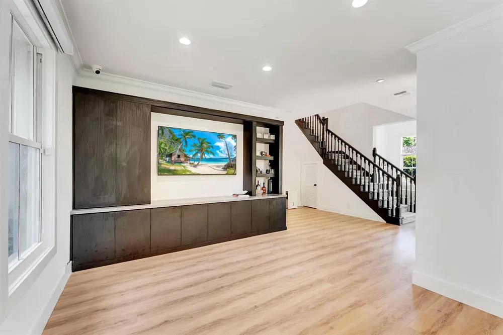 5600 NW 40TH AVENUE Boca Raton, FL 33496