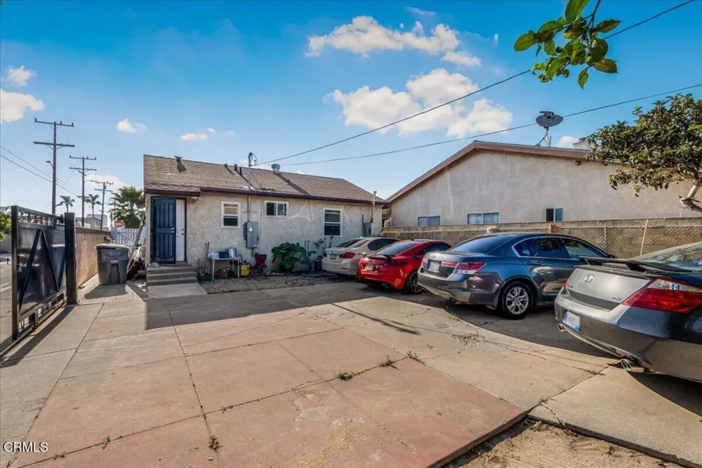 226 Mckinley Avenue Oxnard, CA 93030