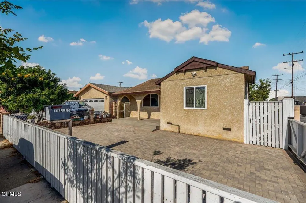 226 Mckinley Avenue Oxnard, CA 93030