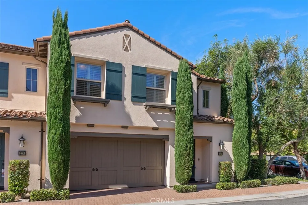117 Gemstone Irvine, CA 92620