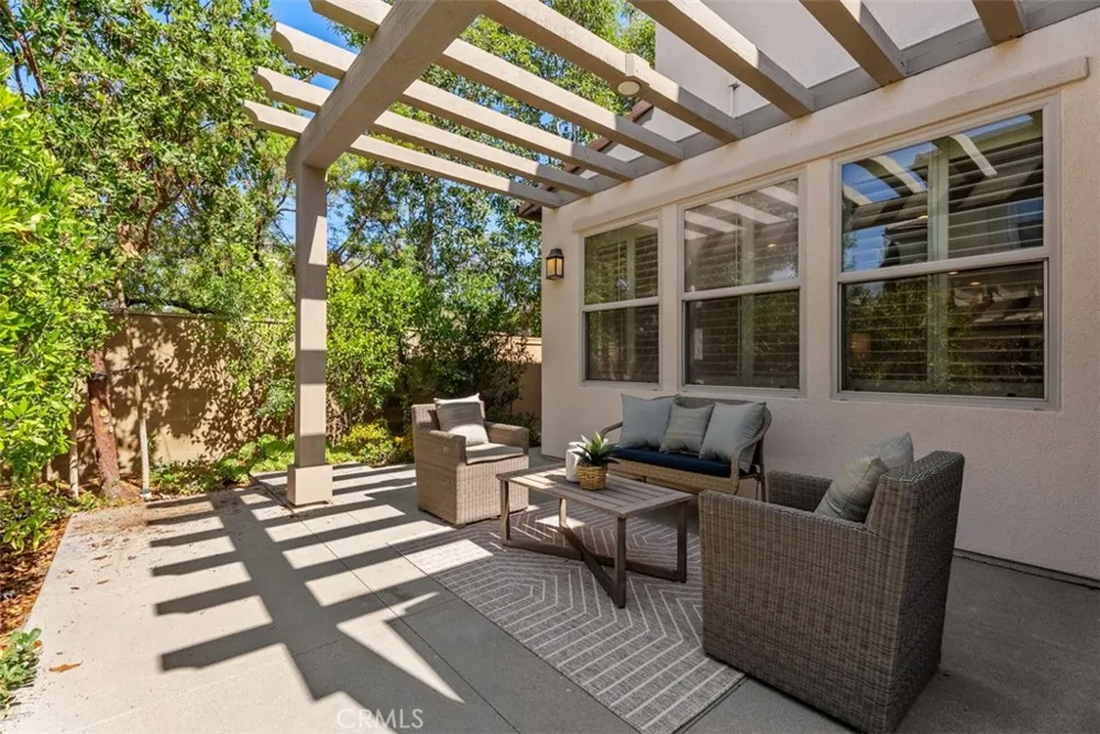 117 Gemstone Irvine, CA 92620