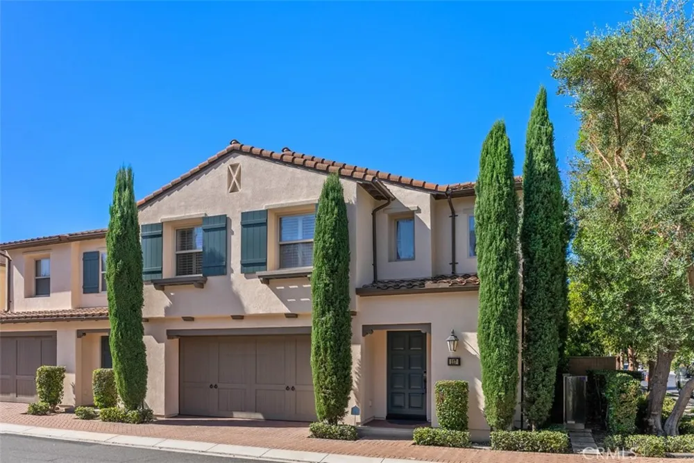 117 Gemstone Irvine, CA 92620