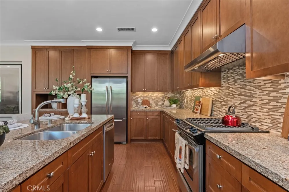 117 Gemstone Irvine, CA 92620