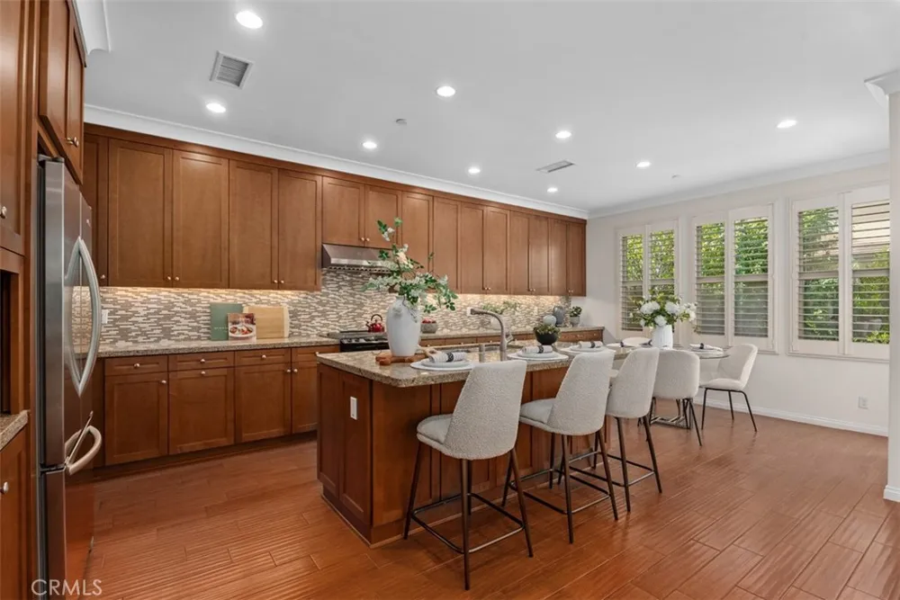 117 Gemstone Irvine, CA 92620