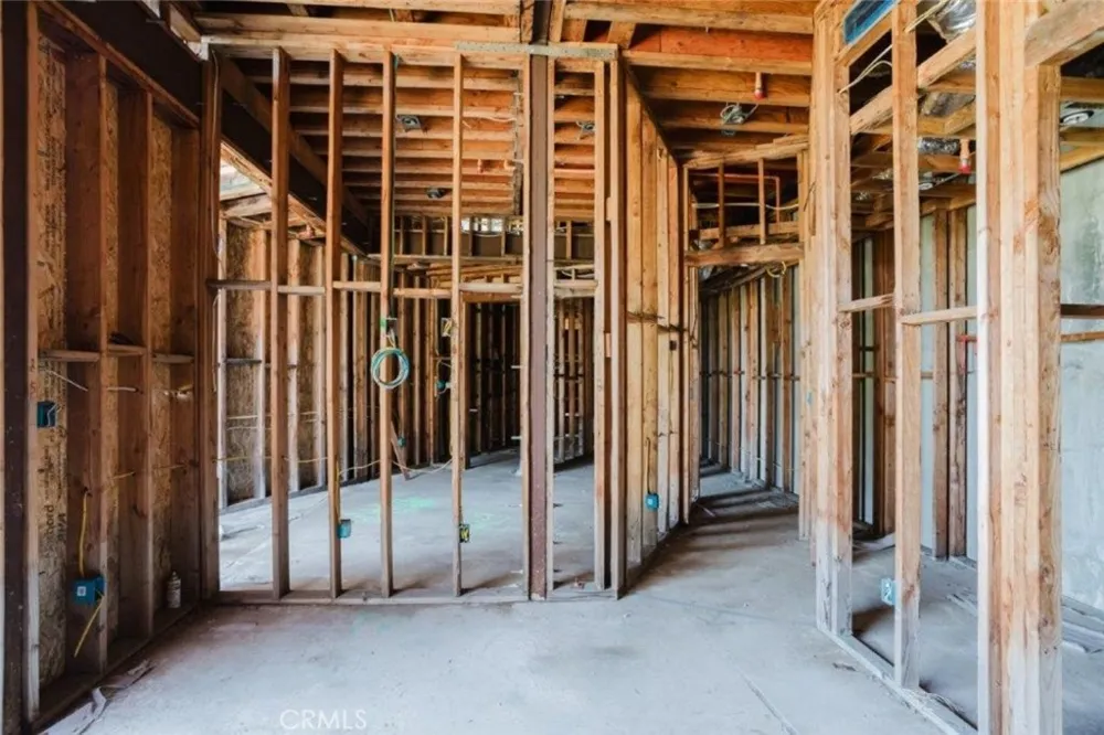 1688 Sunset Plaza Drive Los Angeles, CA 90069