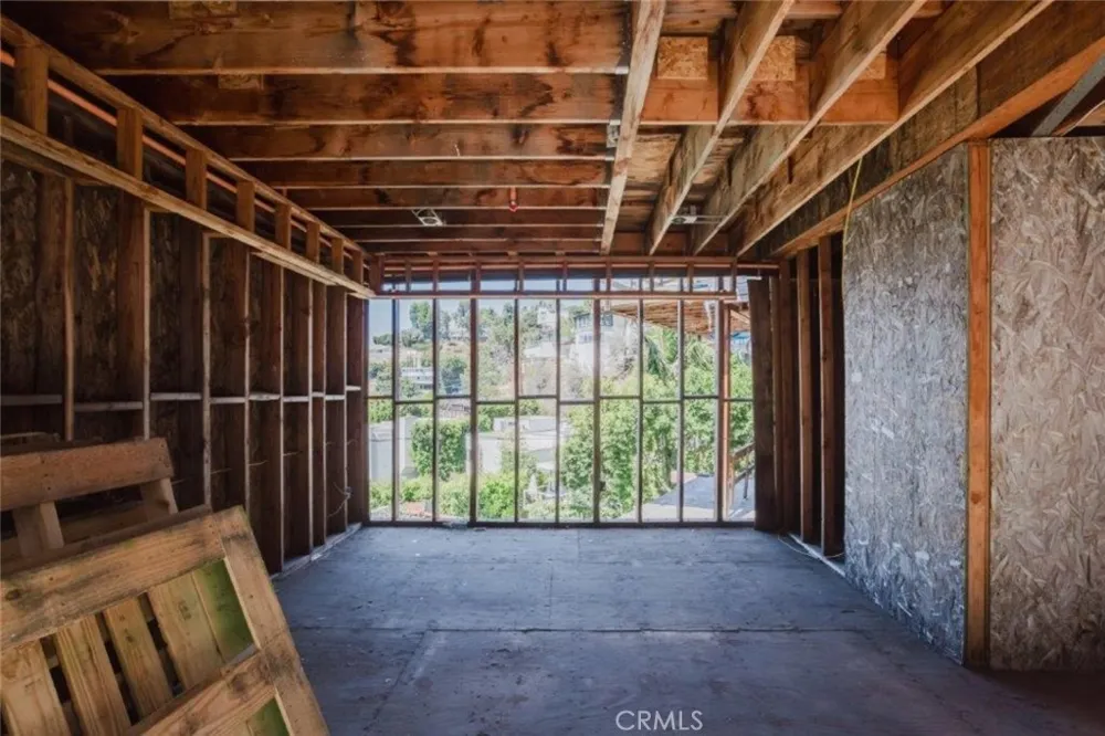 1688 Sunset Plaza Drive Los Angeles, CA 90069