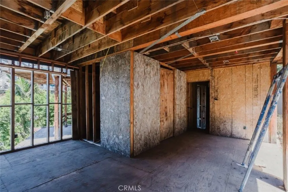 1688 Sunset Plaza Drive Los Angeles, CA 90069