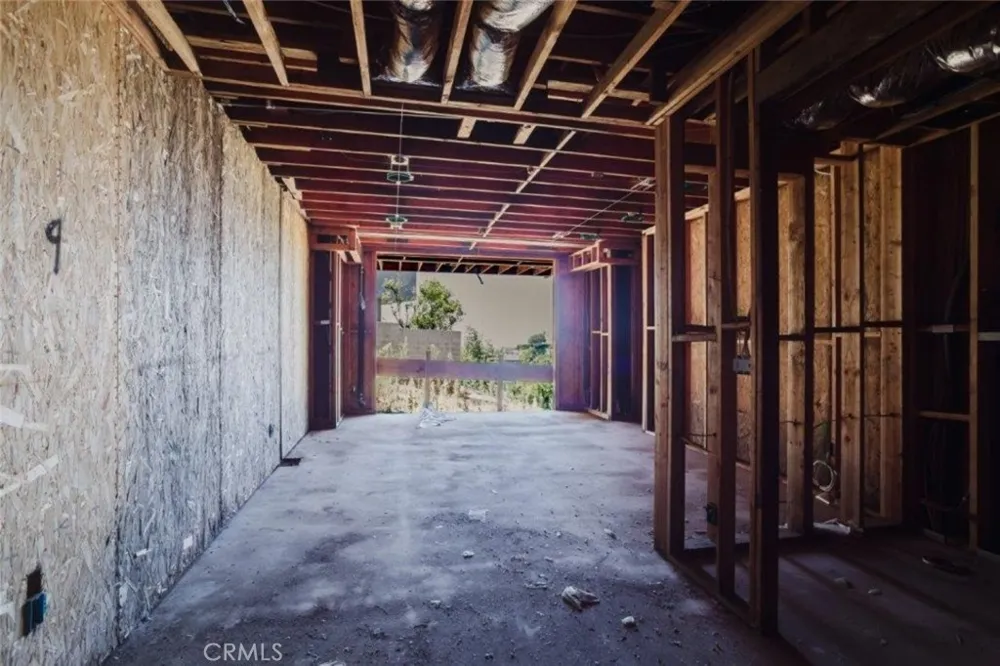 1688 Sunset Plaza Drive Los Angeles, CA 90069