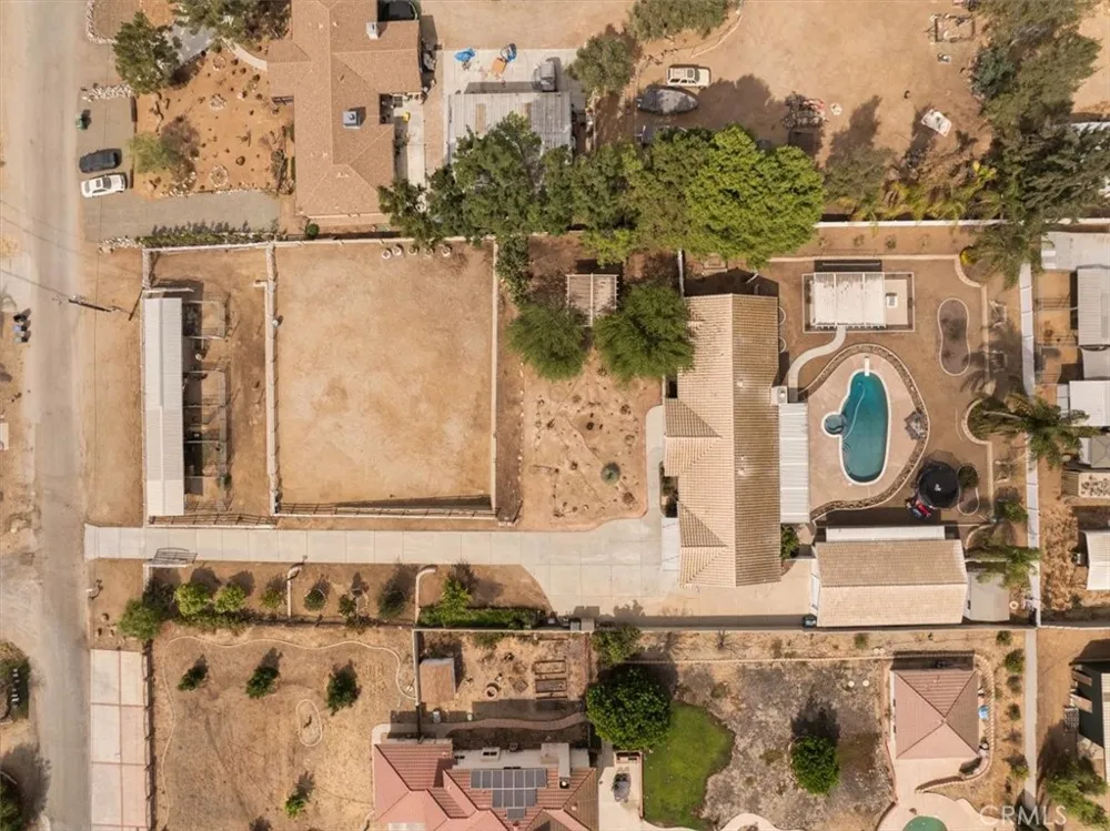 18678 Newman Avenue Riverside, CA 92508