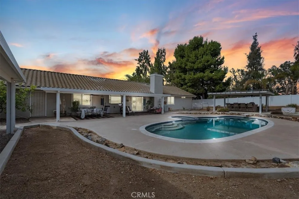 18678 Newman Avenue Riverside, CA 92508