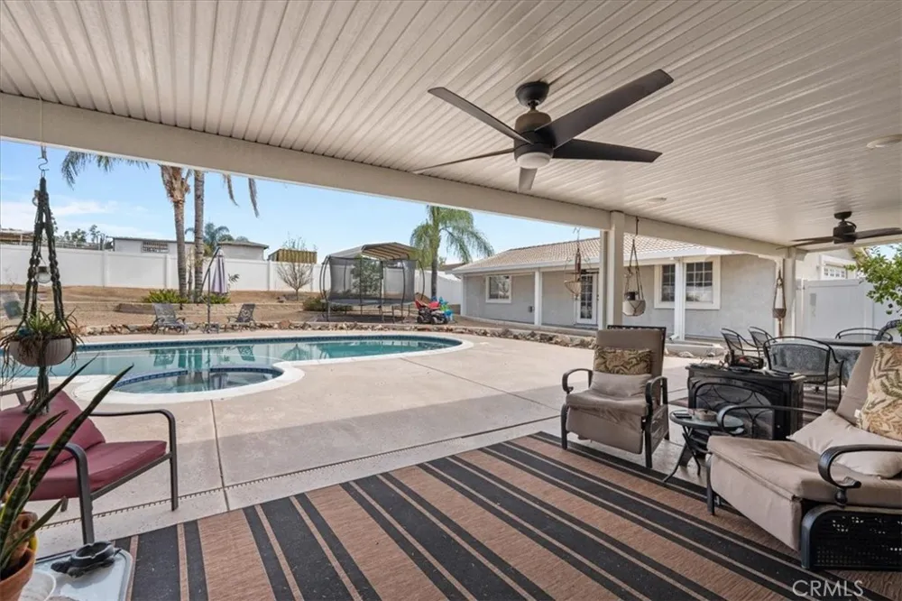 18678 Newman Avenue Riverside, CA 92508