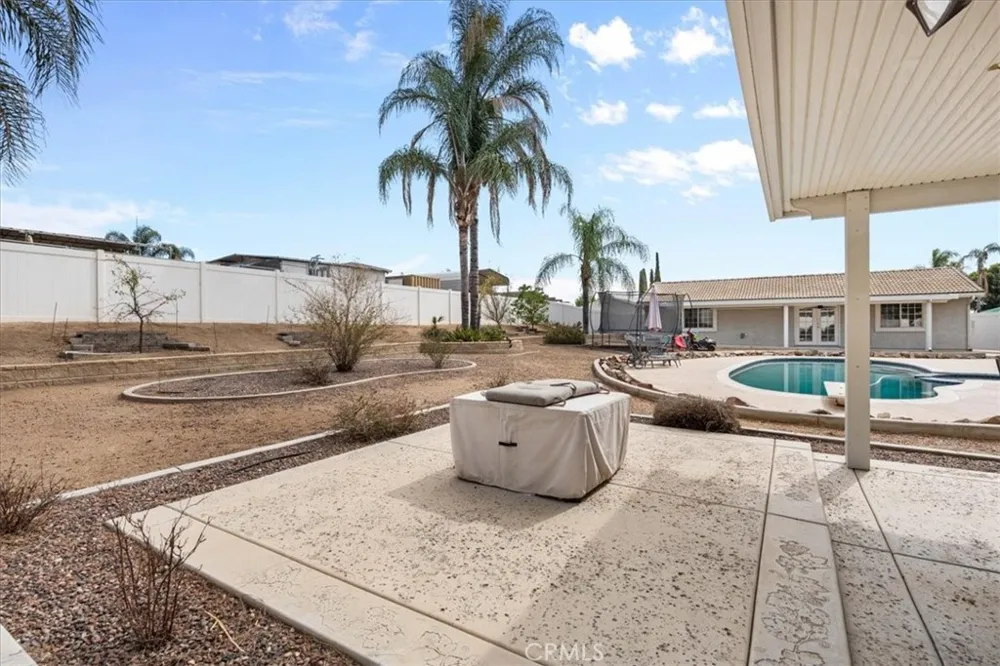 18678 Newman Avenue Riverside, CA 92508