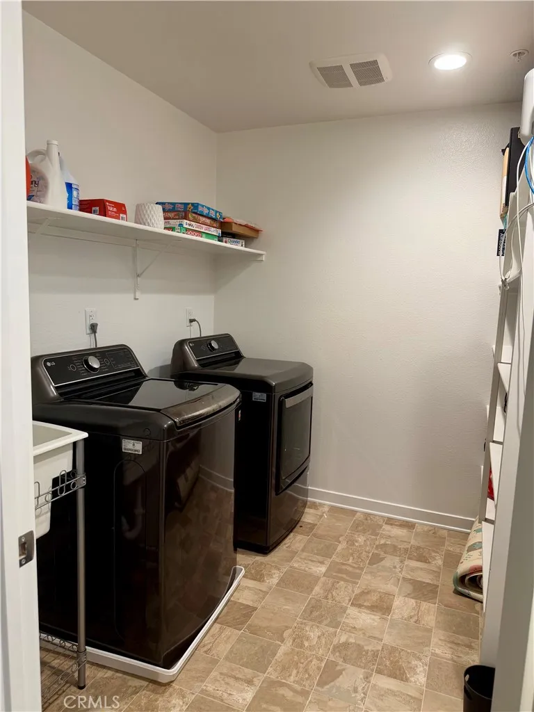 29633 Kearney Ct Winchester, CA 92596