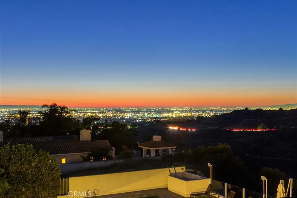 15931 Aurora Crest Whittier, CA 90605