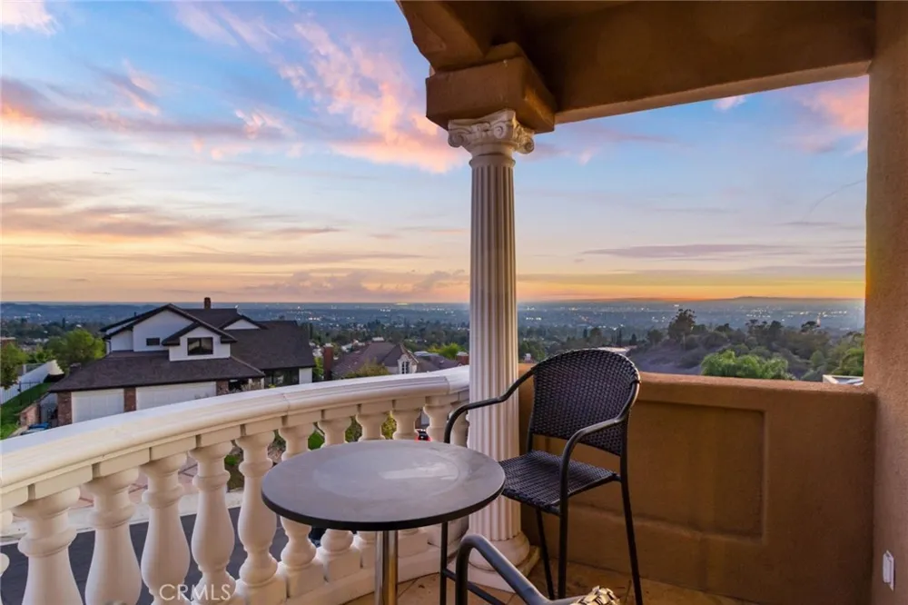 15931 Aurora Crest Whittier, CA 90605