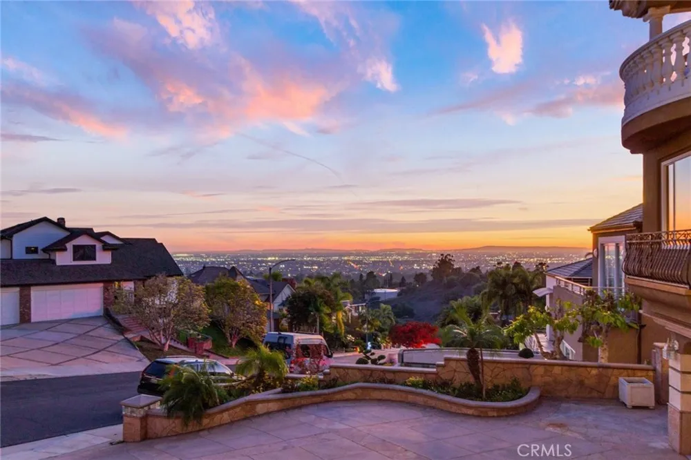 15931 Aurora Crest Whittier, CA 90605