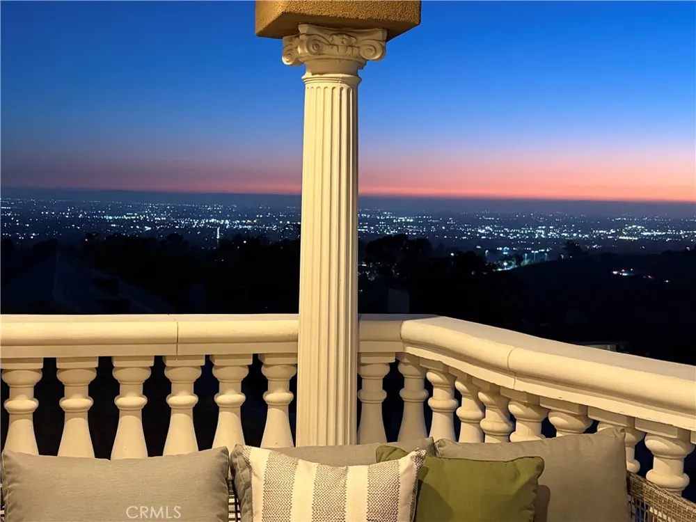 15931 Aurora Crest Whittier, CA 90605