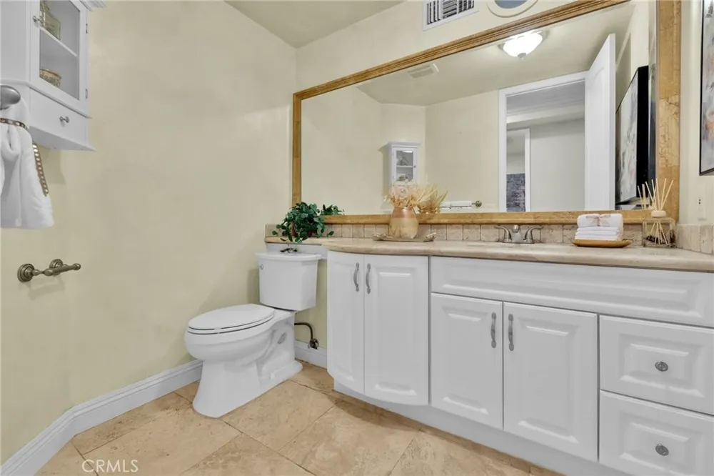 15931 Aurora Crest Whittier, CA 90605