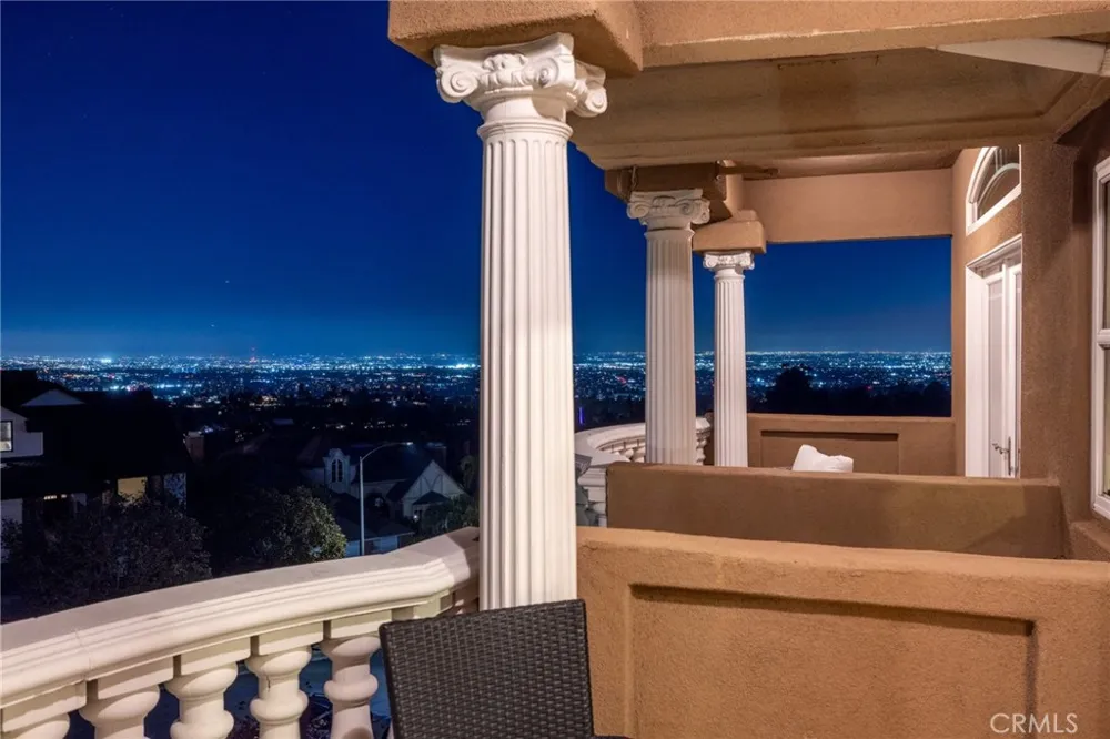 15931 Aurora Crest Whittier, CA 90605