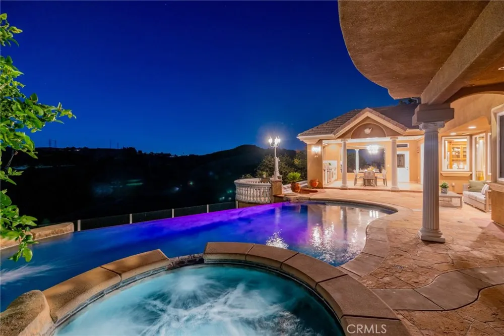 15931 Aurora Crest Whittier, CA 90605