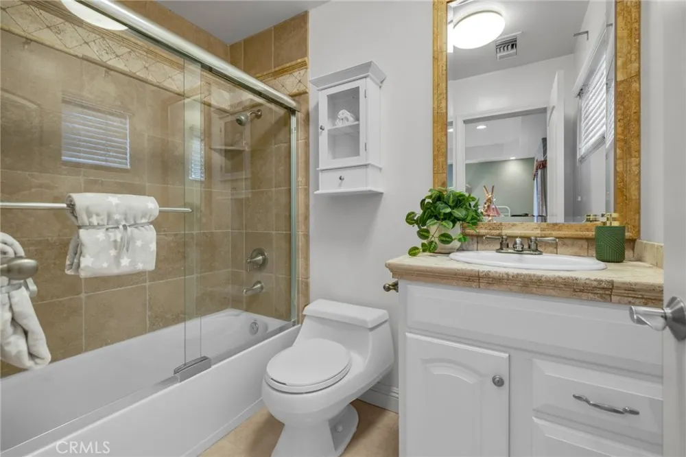 15931 Aurora Crest Whittier, CA 90605