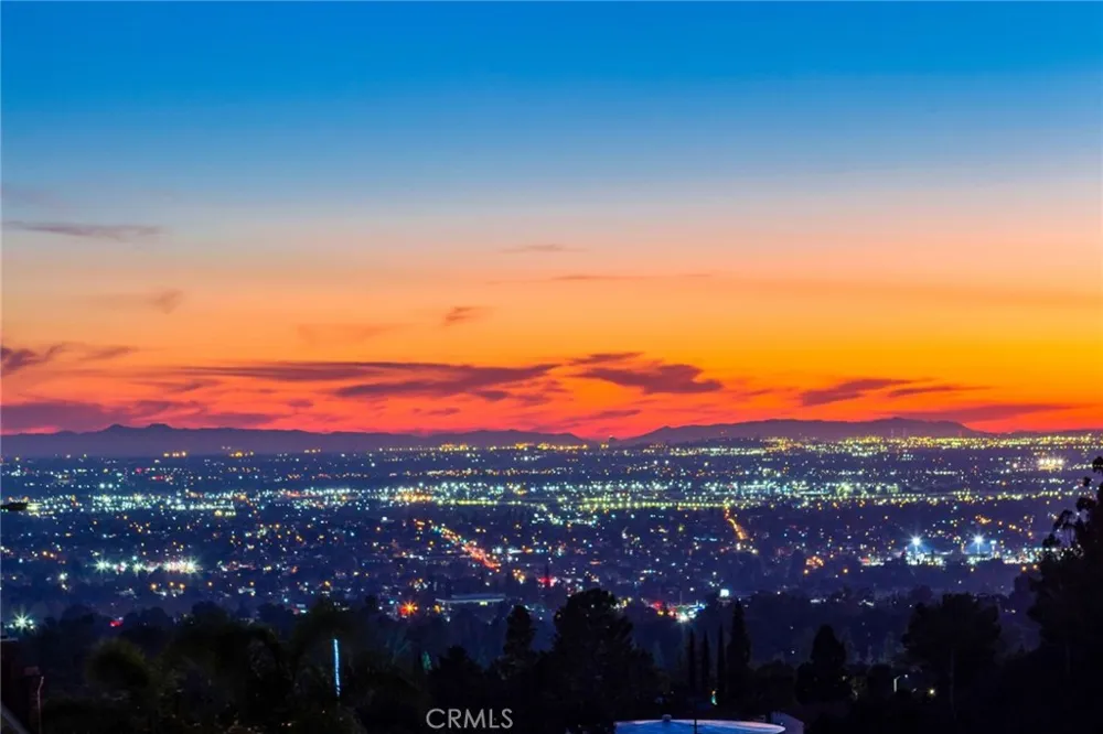 15931 Aurora Crest Whittier, CA 90605