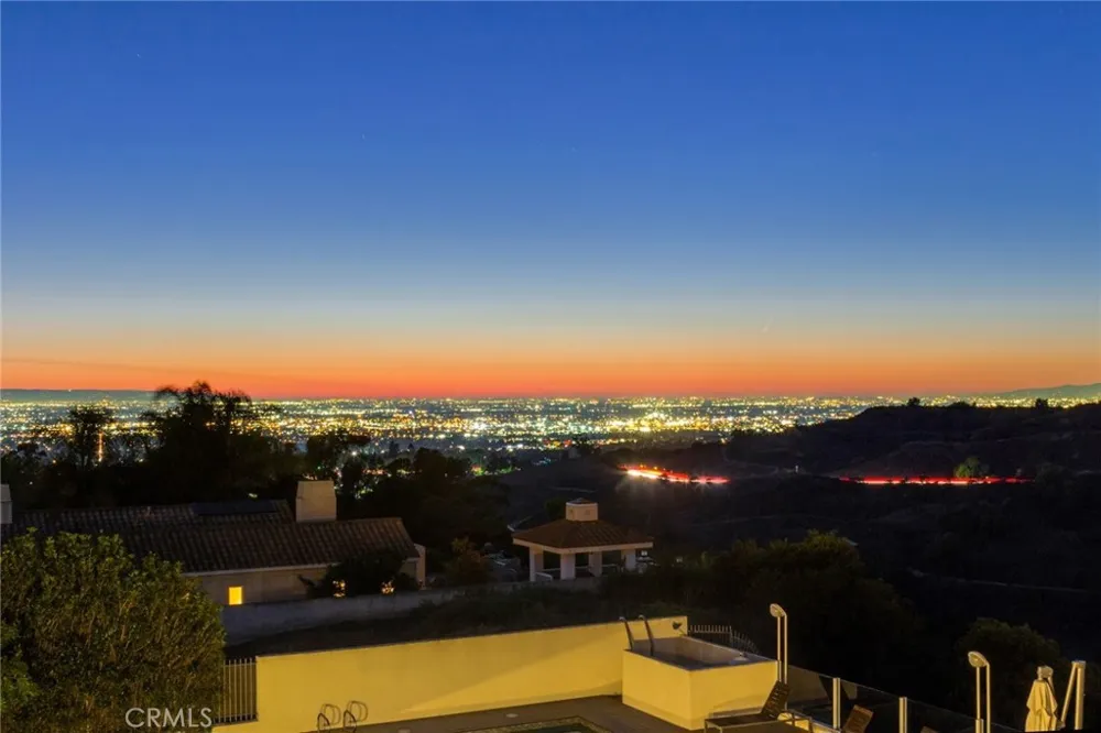 15931 Aurora Crest Whittier, CA 90605