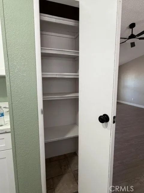 278 Yucca Pinon Hills, CA 92372
