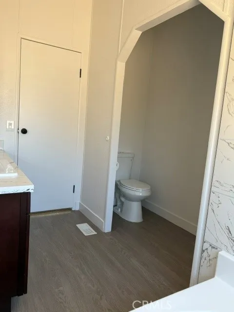 278 Yucca Pinon Hills, CA 92372