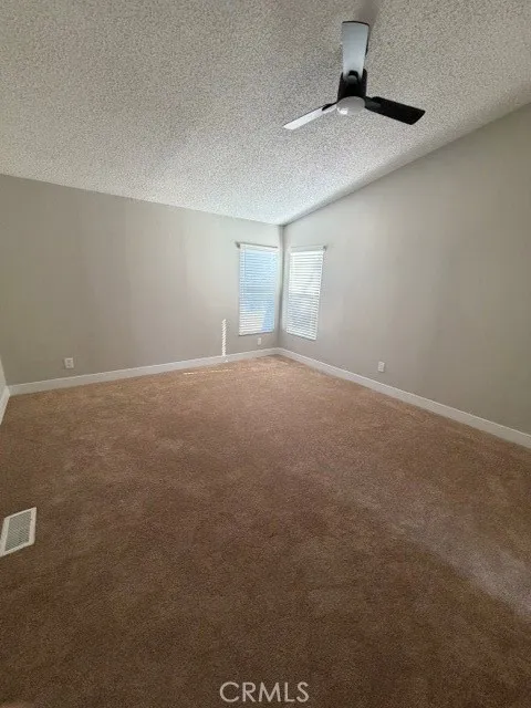 278 Yucca Pinon Hills, CA 92372