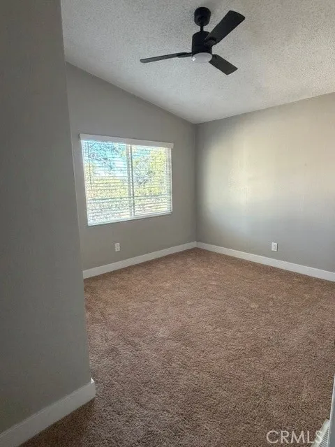 278 Yucca Pinon Hills, CA 92372