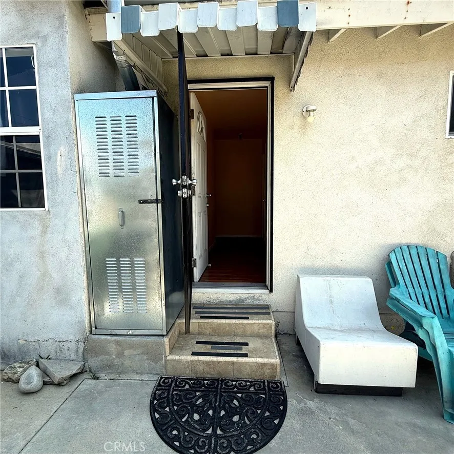 4586 W 142nd Hawthorne, CA 90250