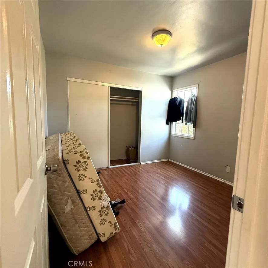 4586 W 142nd Hawthorne, CA 90250