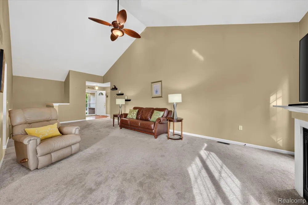 6655 Cortland Avenue #44 Genoa Township, MI 48114