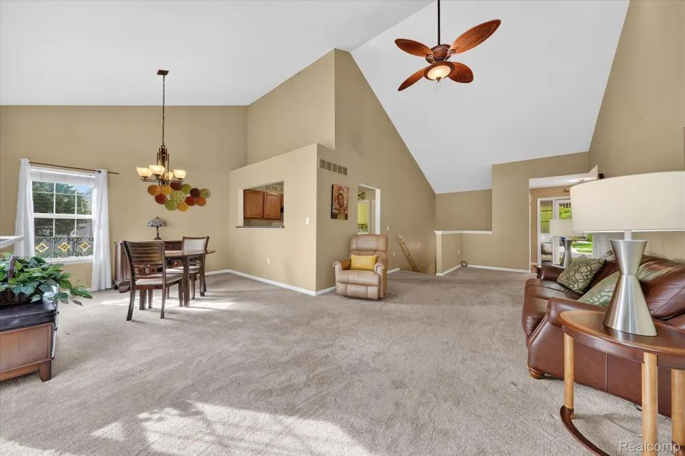 6655 Cortland Avenue #44 Genoa Township, MI 48114