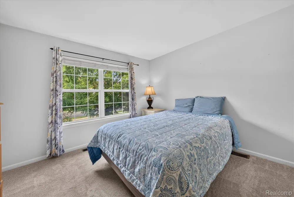 6655 Cortland Avenue #44 Genoa Township, MI 48114