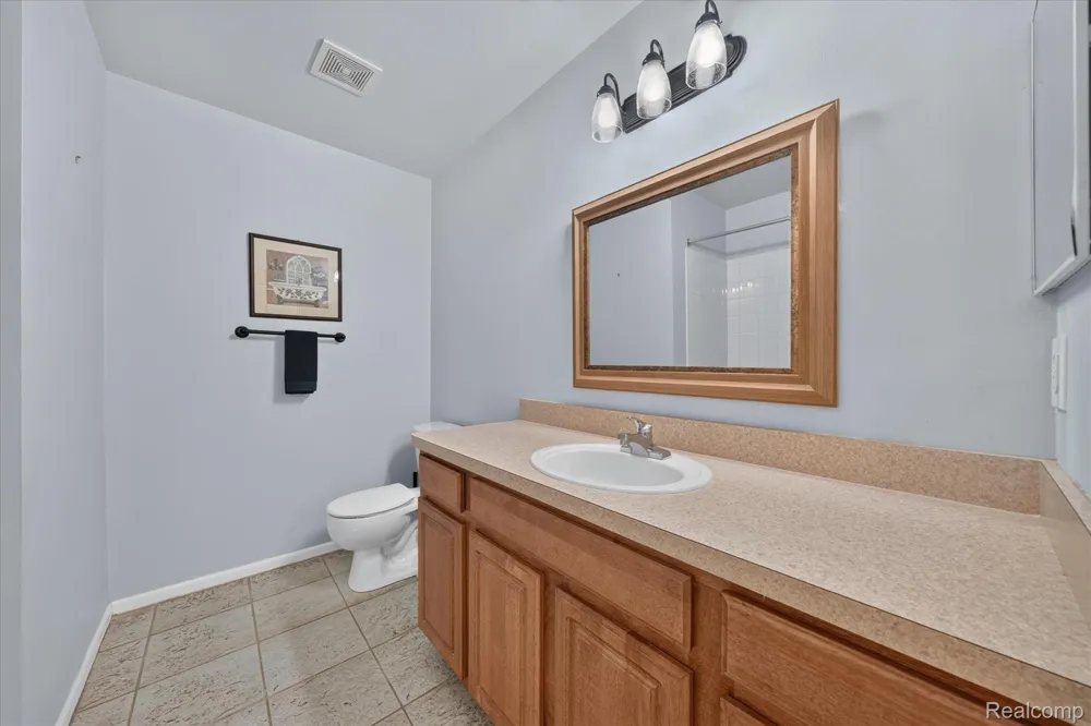 6655 Cortland Avenue #44 Genoa Township, MI 48114