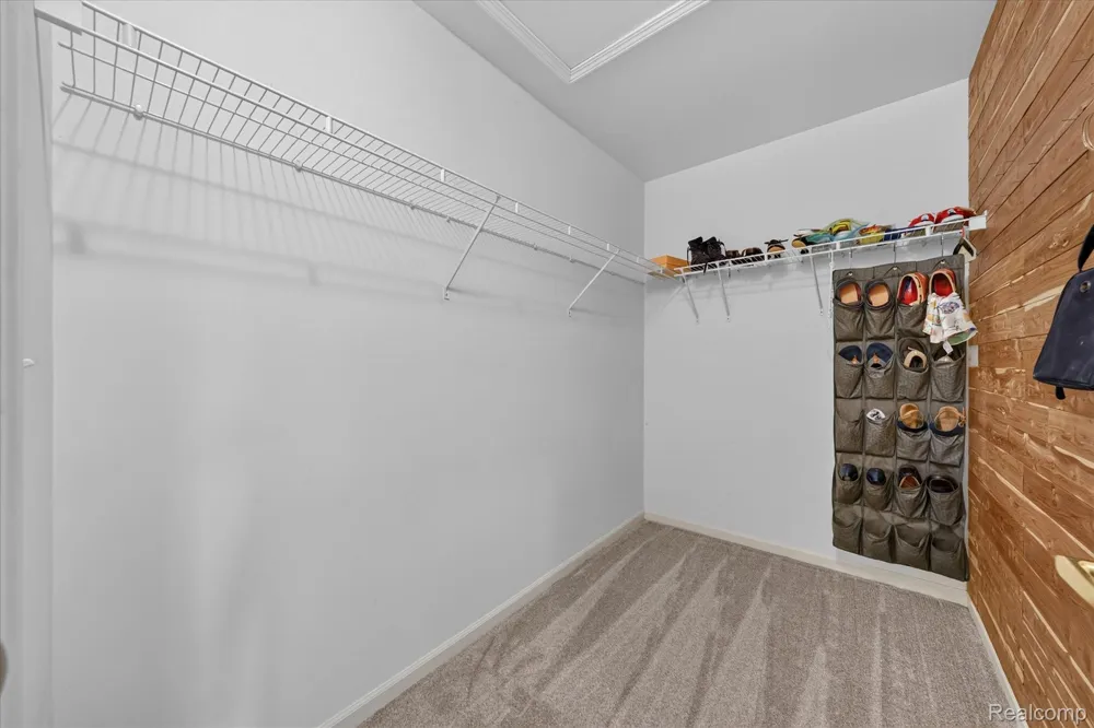 6655 Cortland Avenue #44 Genoa Township, MI 48114