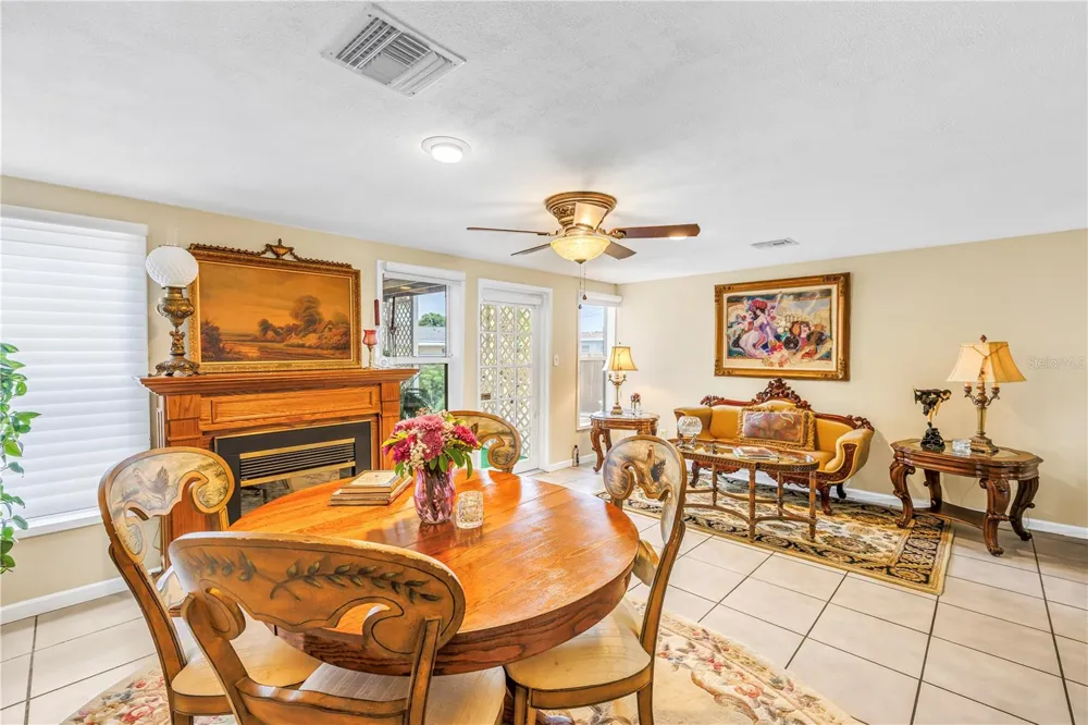 7999 RIDGE ROAD Seminole, FL 33772