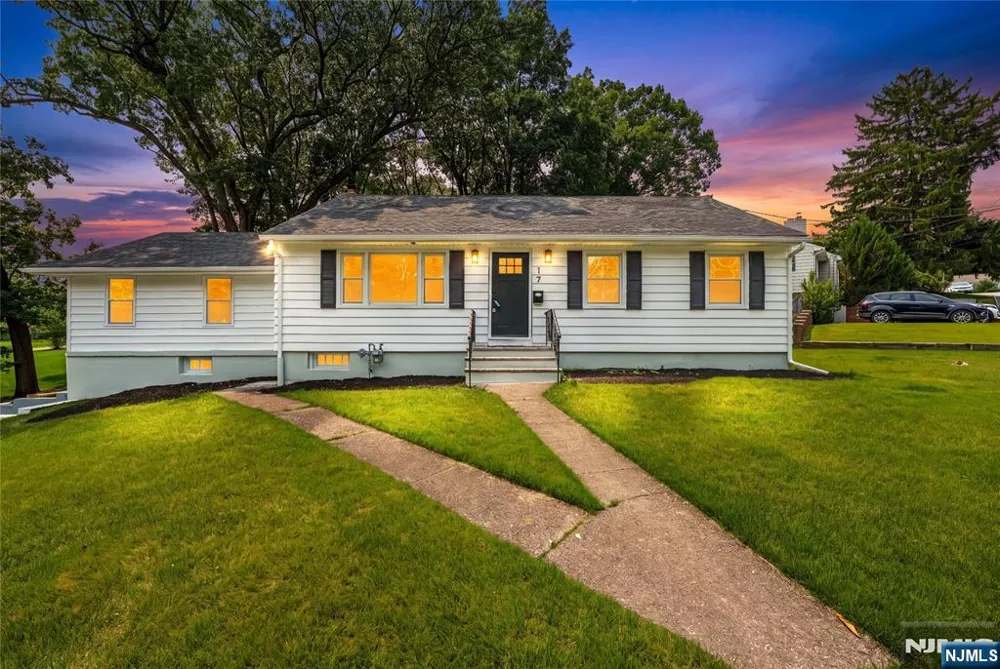76 Dawn Avenue Haledon, NJ 07508