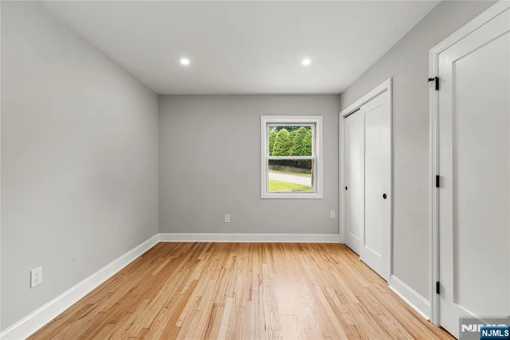 76 Dawn Avenue Haledon, NJ 07508