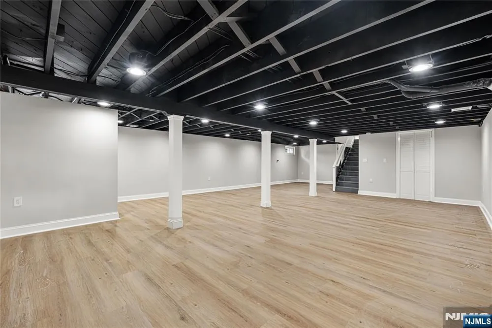 76 Dawn Avenue Haledon, NJ 07508