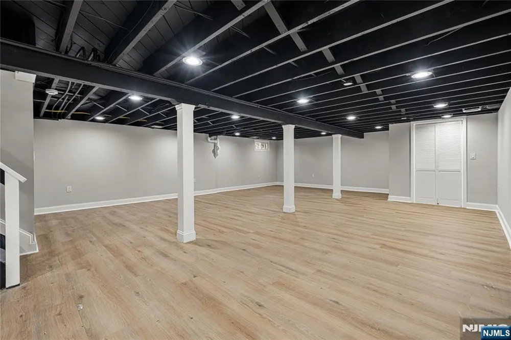76 Dawn Avenue Haledon, NJ 07508