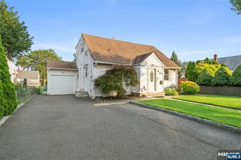 109 Maple Hill Road