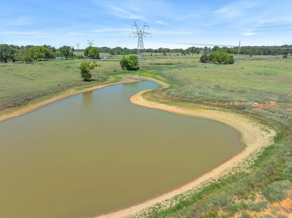 10 VZ County Road 4503 Ben Wheeler, TX 75754